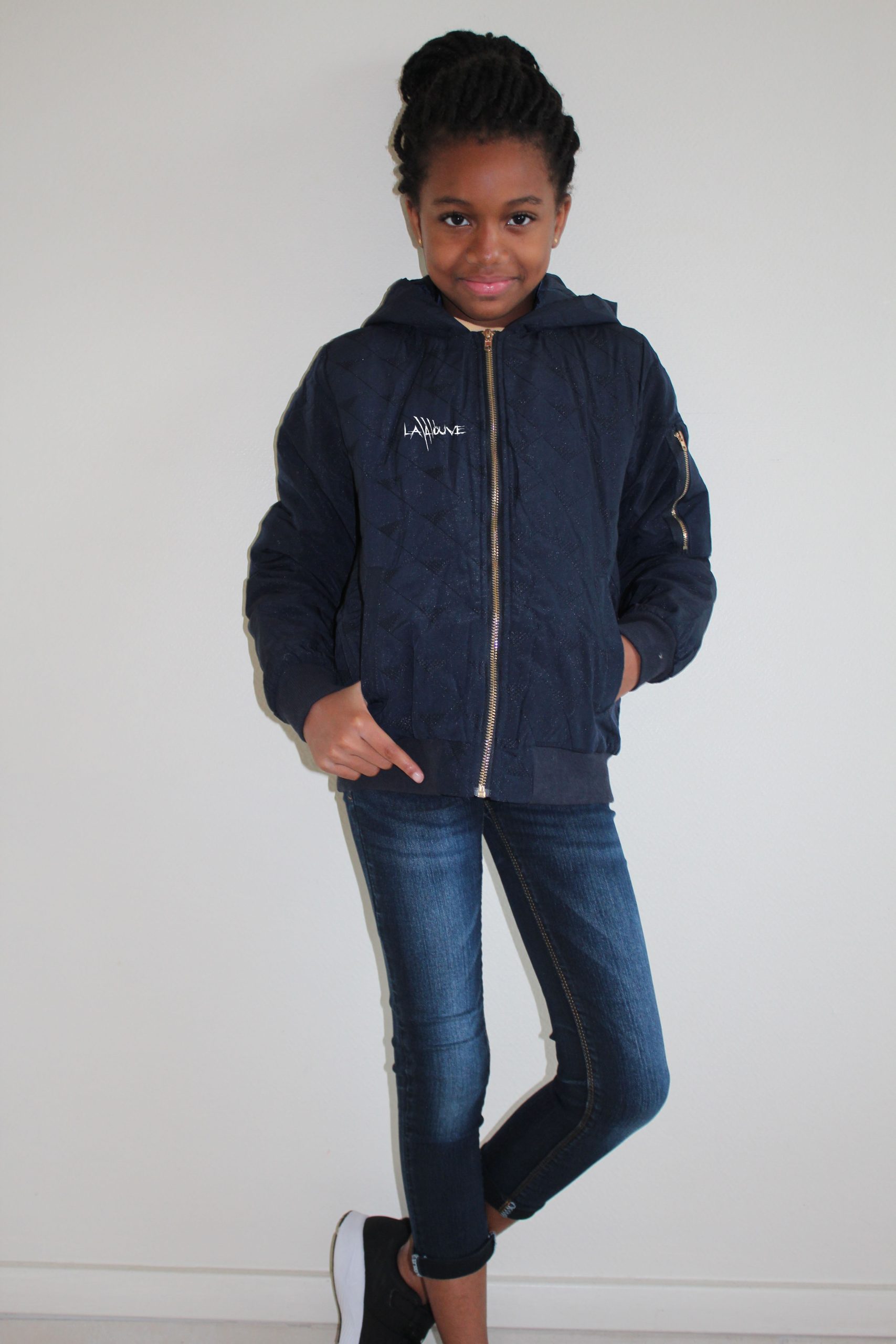 Veste capuche effet pailleté fille – Image 2